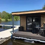 Båthotell Hausboot Nordseekueste Wilhelmshaven