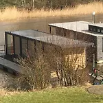 Hausboot Nordseekueste Wilhelmshaven