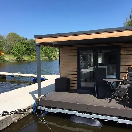 Bådhotel Hausboot Nordseekueste Wilhelmshaven