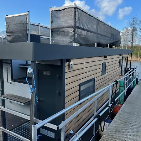 Hotel na wodzie Hausboot Nordseekueste
