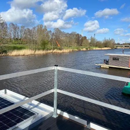 Hausboot Nordseekueste 보트호텔 빌헬름스하펜