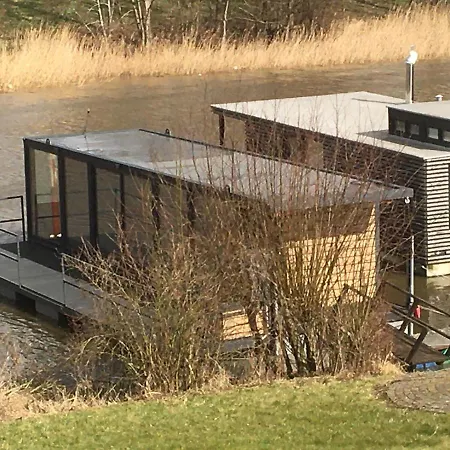 Hausboot Nordseekueste 빌헬름스하펜