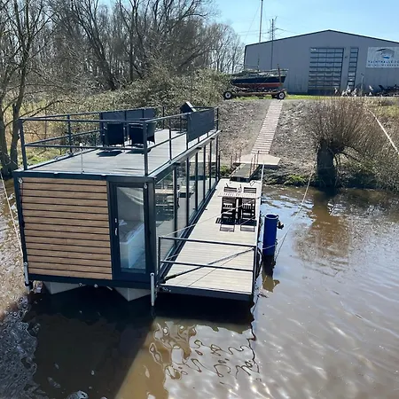 Bådhotel Hausboot Nordseekueste Wilhelmshaven