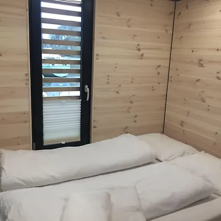 Hausboot Nordseekueste * Вильгельмсхафен