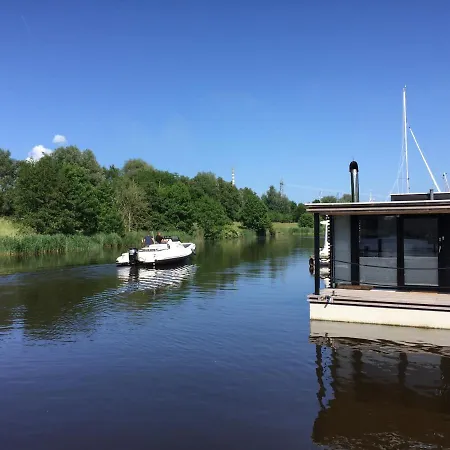 Botel Hausboot Nordseeküste Wilhelmshaven