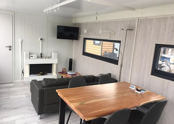 Hausboot Nordseekueste Ботель